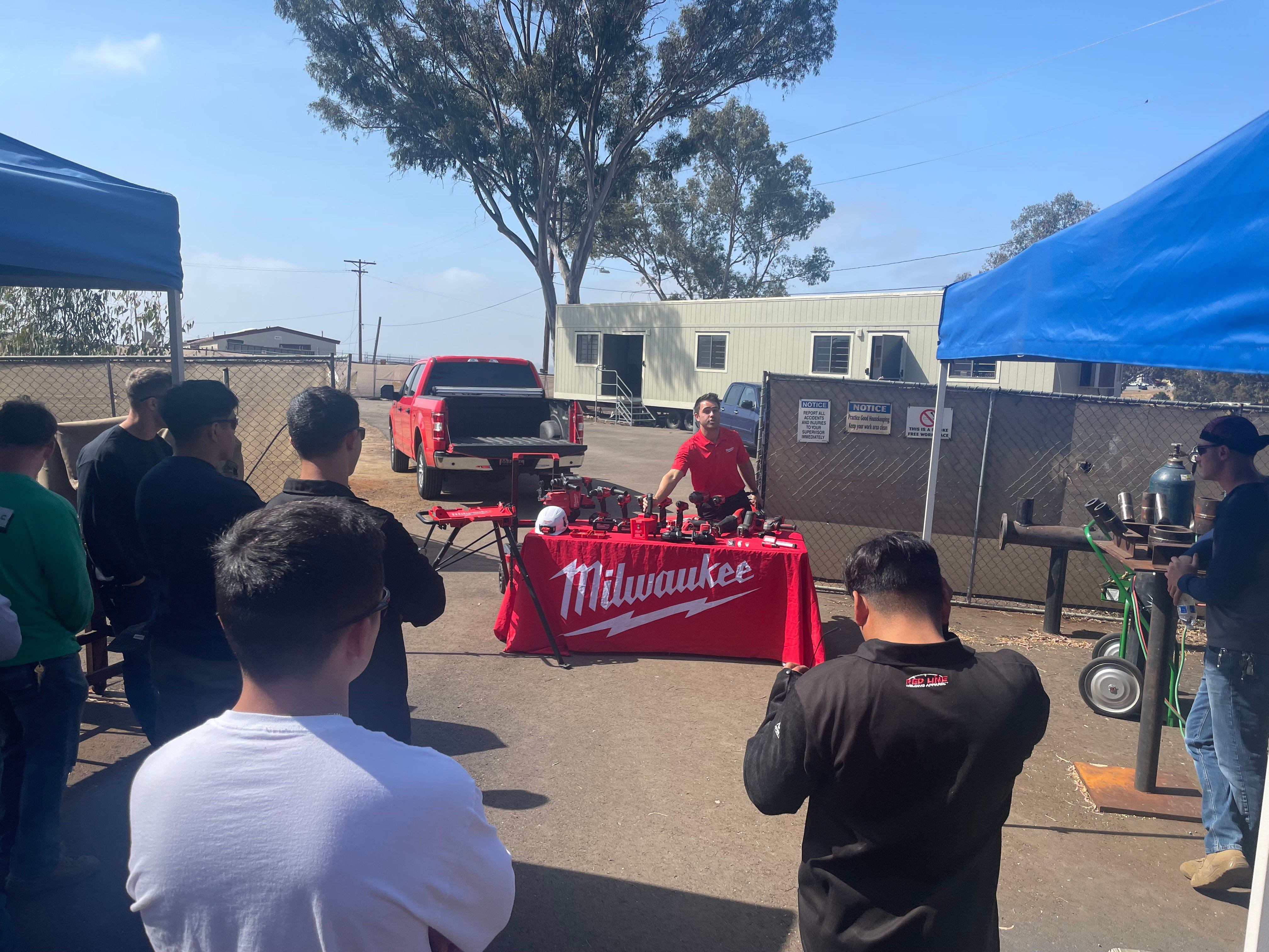 Camp Pendleton UA VIP Welding Class 38 Milwaukee tool and safety class (1)